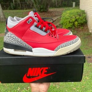 Air Jordan 3s mens size 9.5